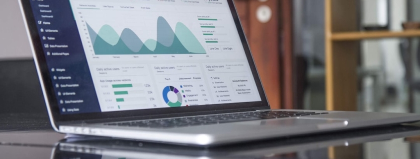 Laptop displaying financial analytics for evaluating FP&A forecast accuracy and forecast errors